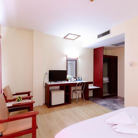 Chumphon Palace Hotel Dış mekan fotoğraf