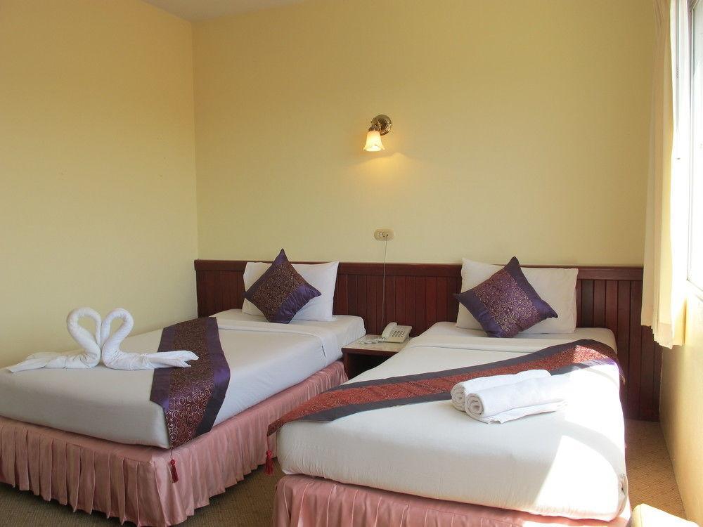 Chumphon Palace Hotel Dış mekan fotoğraf