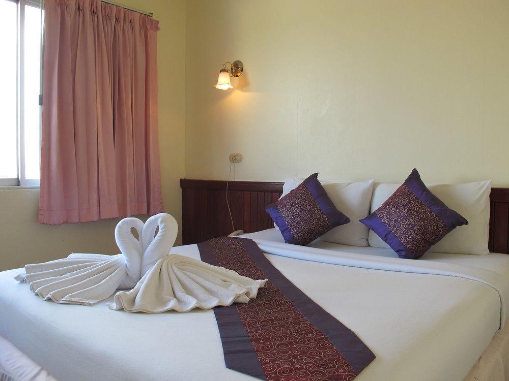 Chumphon Palace Hotel Dış mekan fotoğraf