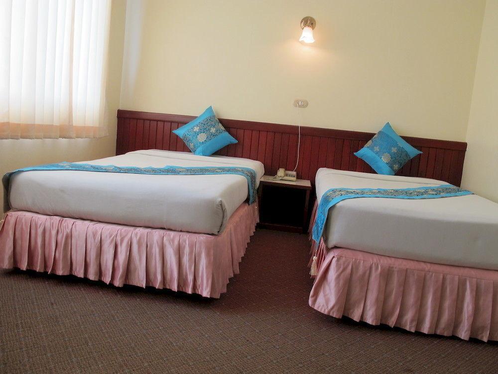 Chumphon Palace Hotel Dış mekan fotoğraf